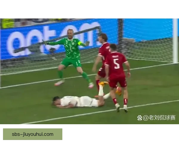 英格兰与斯洛文尼亚0比0握手言和 欧洲杯小组赛进程复杂